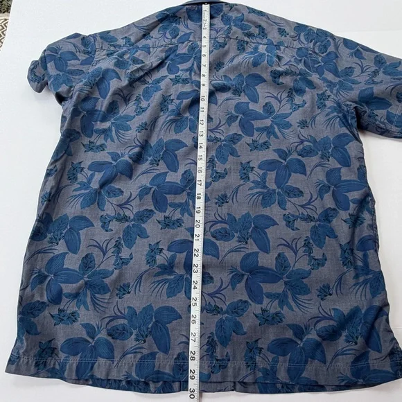 Men’s Jos. A. Bank Short Sleeve Shirt Size Large - Picture 6 of 6